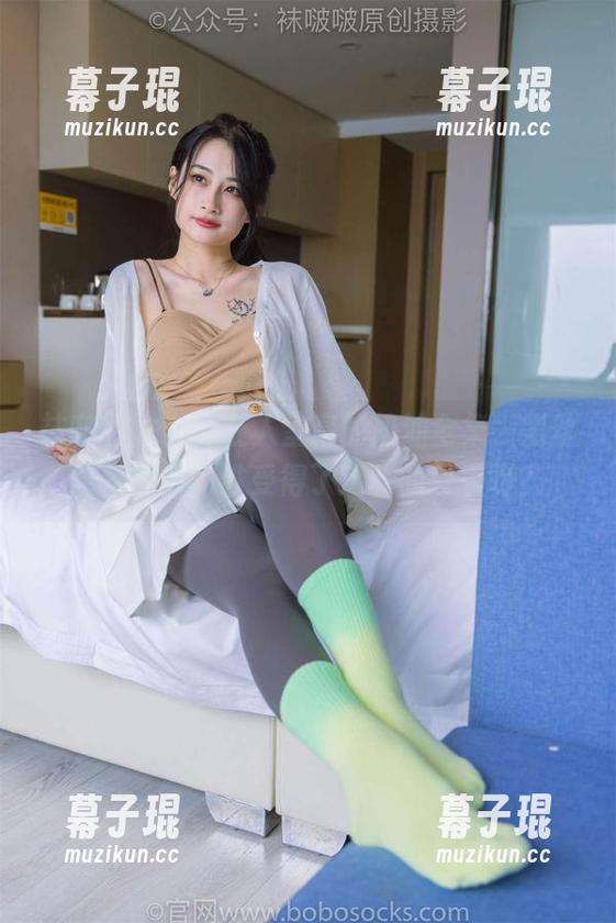 袜啵啵-奶油 袜啵啵 - 美到让人窒息的奶油全集,黑丝微加固款,谁受得了这样的反差呀?