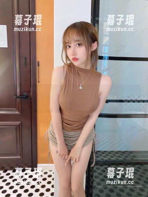 看完过期米线线喵的jk黑丝，cos这条路我真的走不回去了