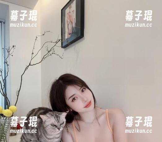 微密圈 - 写真集里的阿色：蓝色妖姬，比你想象中的来得微妙