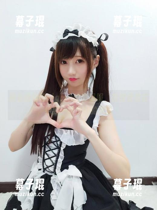 观看魔物喵nigisa的透明服，原图像是在给我一种微妙的挑逗